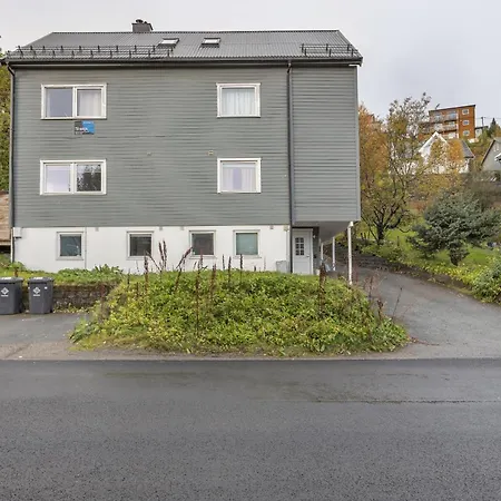 Two Bedroom Close To The * トロムソ