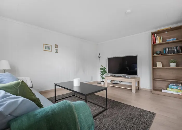 Two Bedroom Close To Tromsø